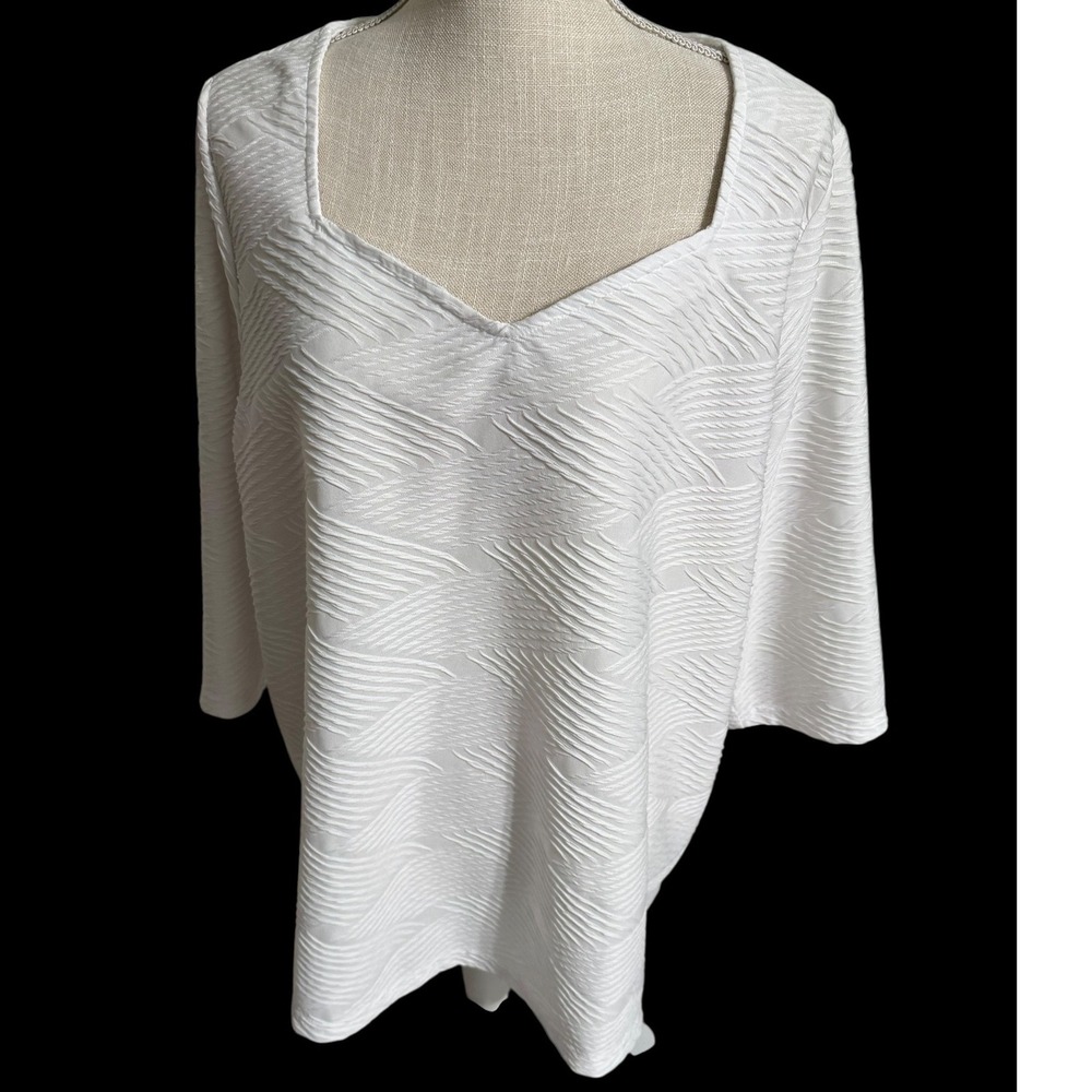 Denim 24/7 Textured Knit Top Women 1X White Wavy Notched V-Neck 3/4 Sl